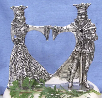 Arthur & Guinevere Cake Topper