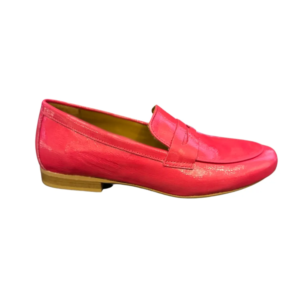 Jena Fushia  Loafer