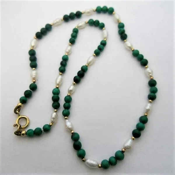 PEARL AND MALACHITE NECKLACE 4 MM 16