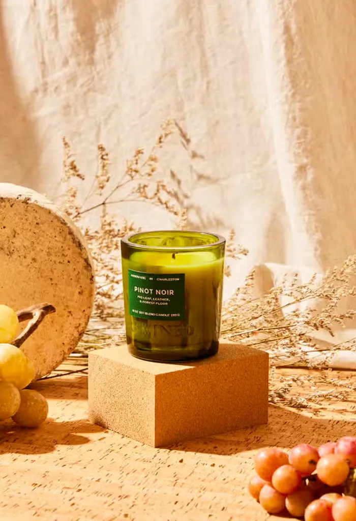 Pinot Noir Candle 10oz